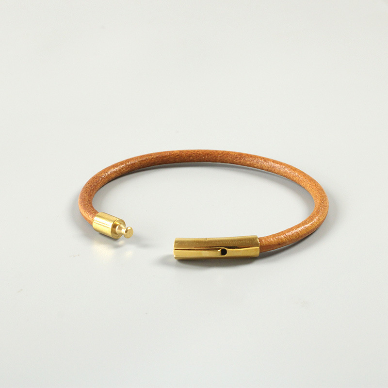 Velmoro Minimalist Genuine Leather Bracelet – Personalized Leather Wristband with Gold-Tone Clasp