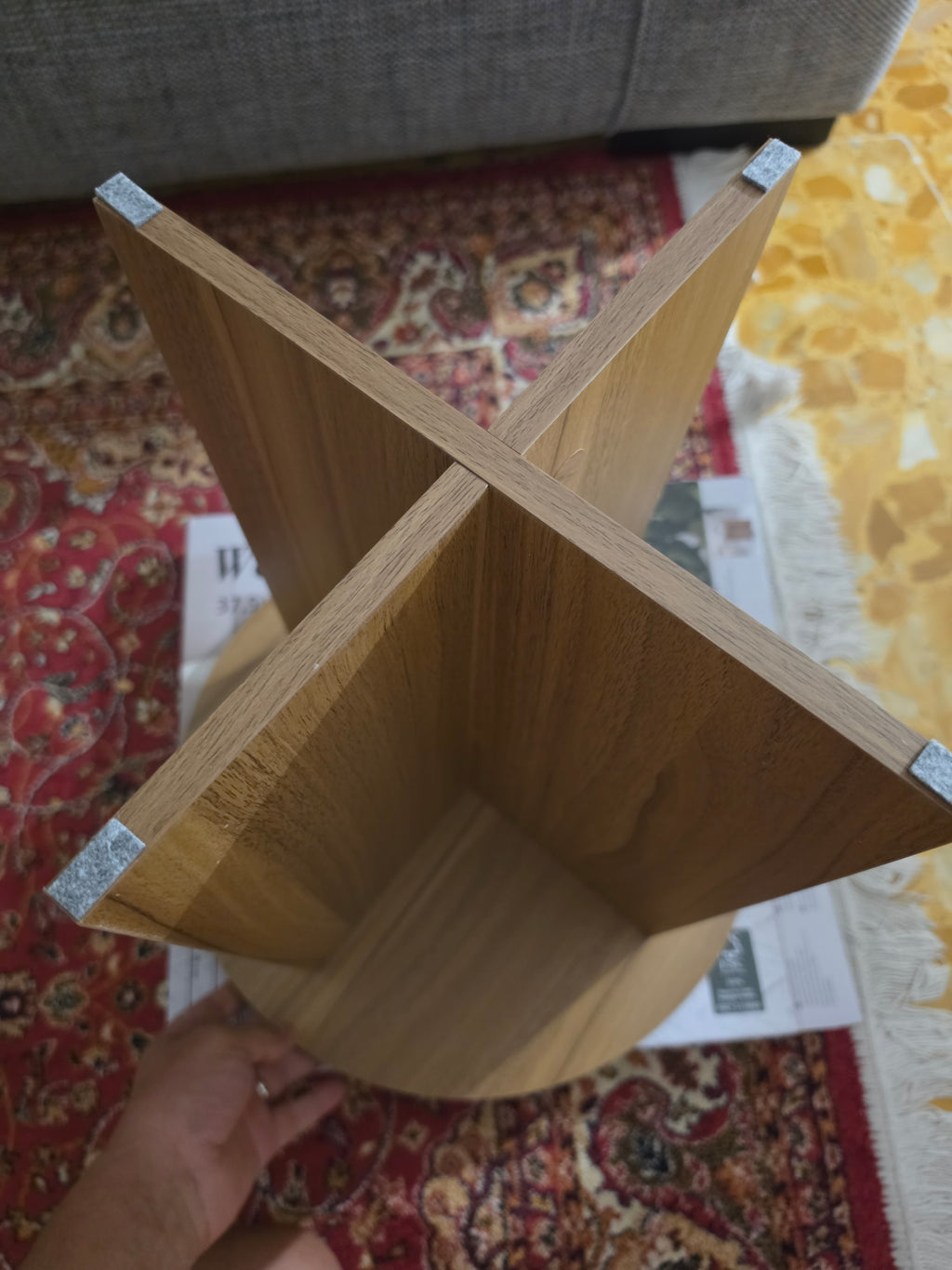 Modern Round Wooden Side Table 37.5 x 37.5 x 39 cm