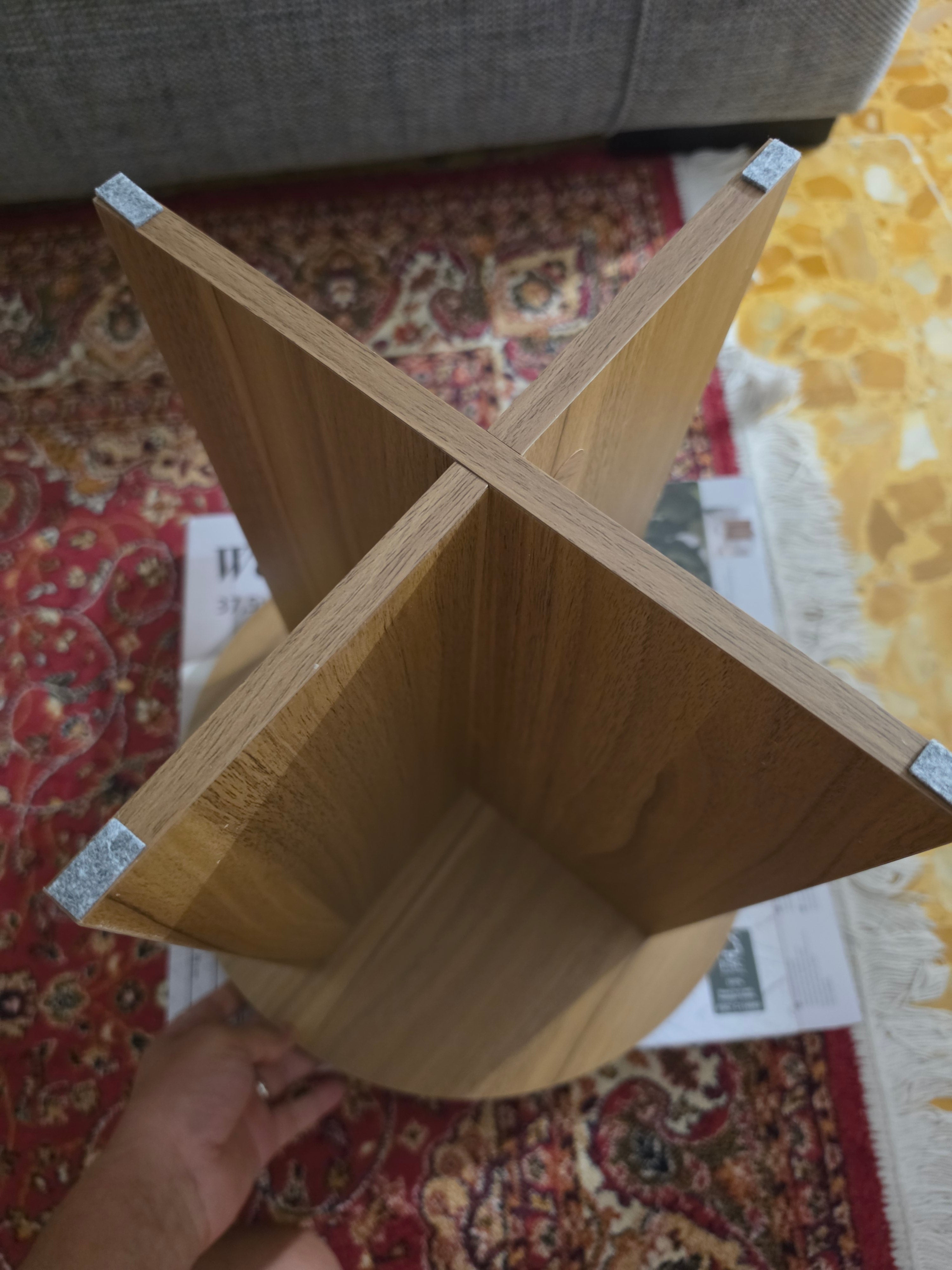 Modern Round Wooden Side Table 37.5 x 37.5 x 39 cm